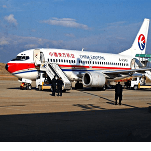 济南空运公司航空快运业稳步发展的原因是什么？